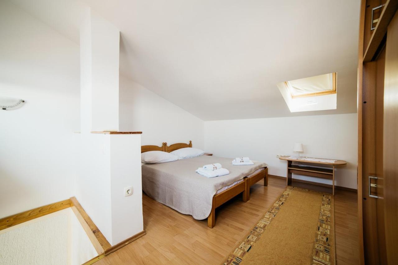 Apartment Selce 5206A Экстерьер фото